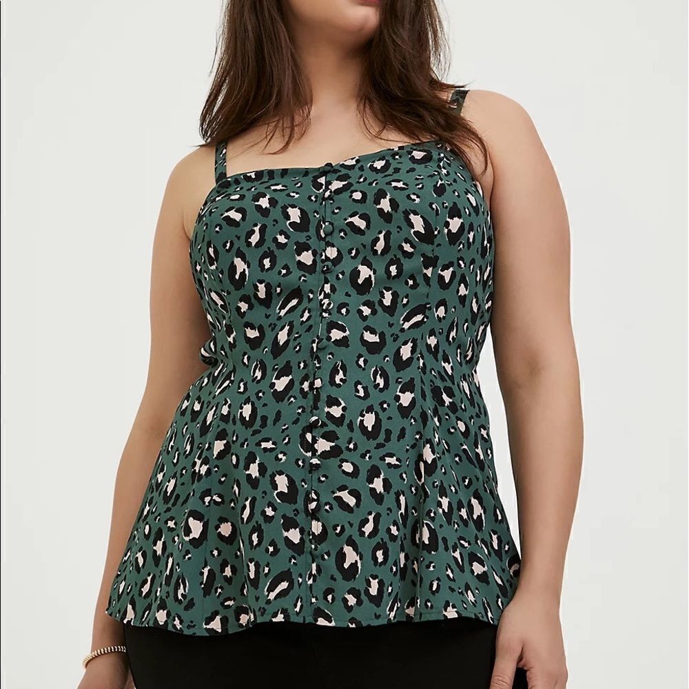 Torrid Green Leopard Print Georgette Button-Front Cami - Picture 3 of 10